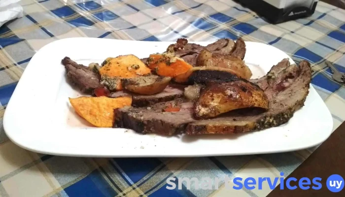 Restaurante Parrilla Y Pizzeria Ceriani - 18 De Julio