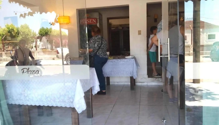 Restorant La Plaza - Amilcar Prieto