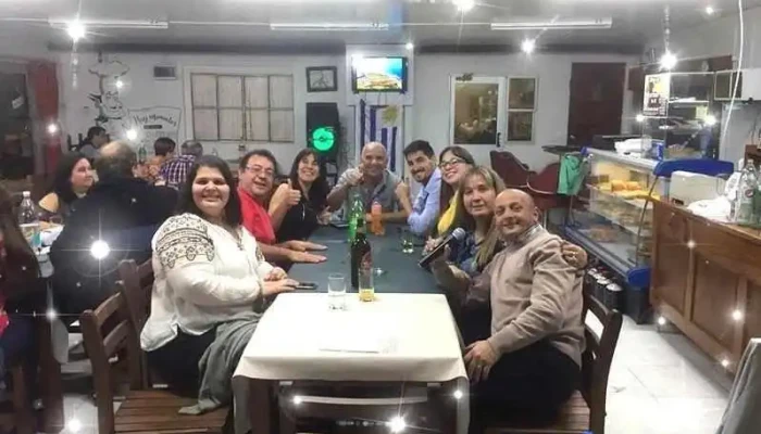 Rotiseria y Comedor El Delivery - 70600 Tarariras