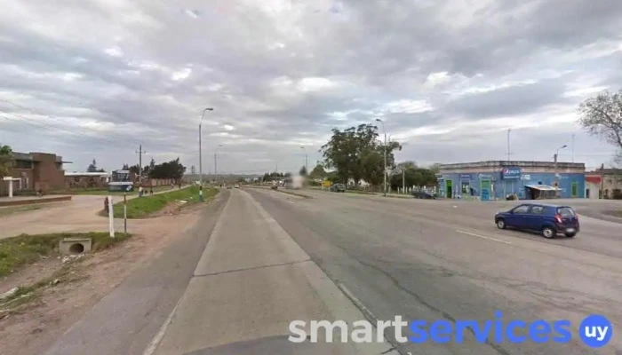 Ruta 8 y Terminal Km 21 - Montevideo