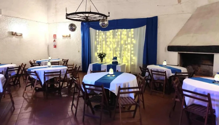 Salón Colonial Srd - 97000 Durazno