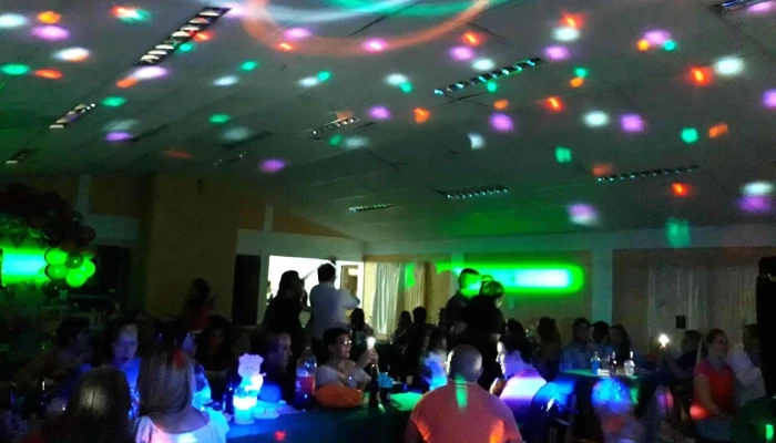 Salon Coviemu - 65000 Fray Bentos