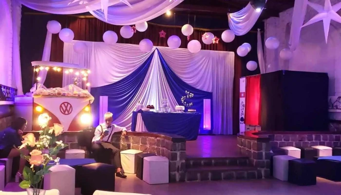 Salón de Fiestas Rosedal - 11600 Montevideo
