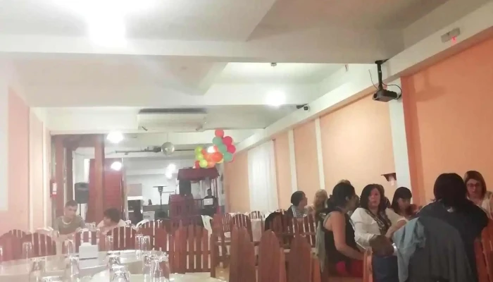 Salón De Fiestas Y Eventos Mundo Salvaje - Av. Gral. Flores 3572