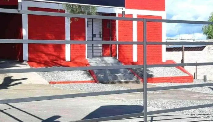 Salon las hermanas de guga - Av. Enrique Chaplin