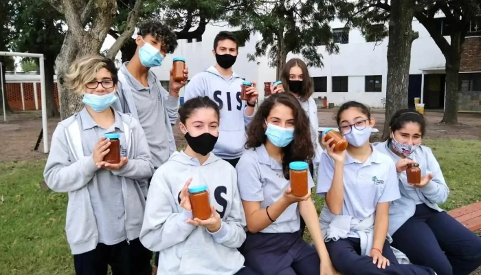 Secundario Integral Del Sur -  Escuela - Progreso