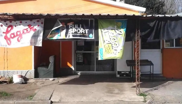 Sonimar Comidas y Almacén - Juan Pignanessi