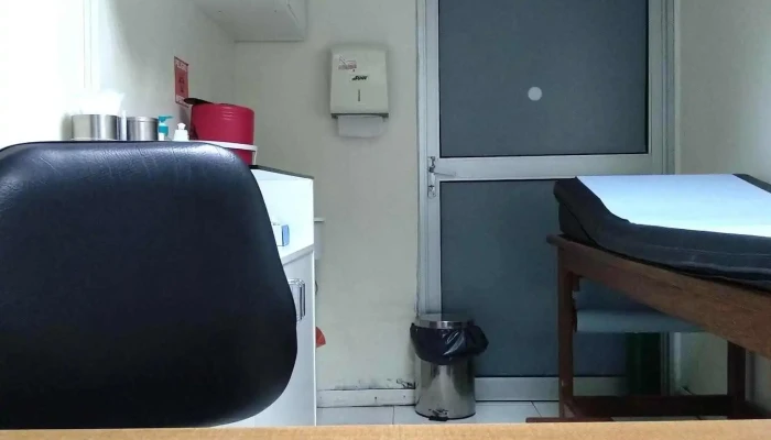 Suat -    Policlinica Pocitos   Emergencia 133 Cerca De Mi - Montevideo
