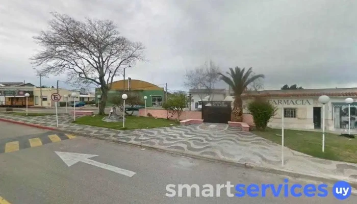 Supermercado La Familia - 20300 Pan De Azúcar