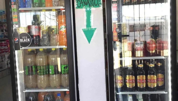 Supermercado Pajas Blancas Alimento - Pajas Blancas