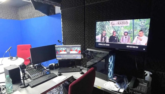 Taller De Radio -  Horario - Montevideo