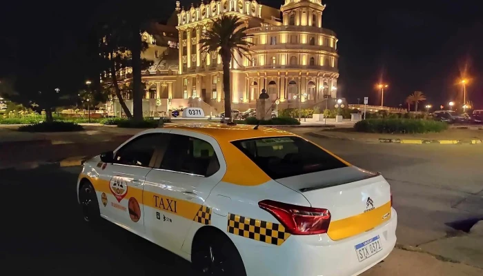Taxi Radio Carrasco -  Direccion - Montevideo