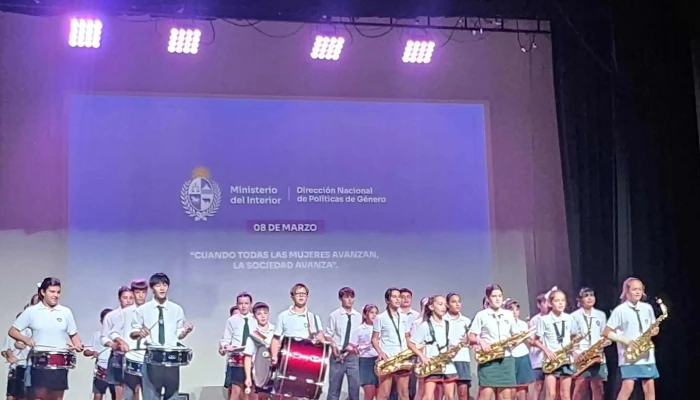 Teatro 25 De Agosto -  Mas Recientes - Florida