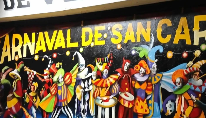 Teatro De Verano Cayetano Silva -  Zona - San Carlos