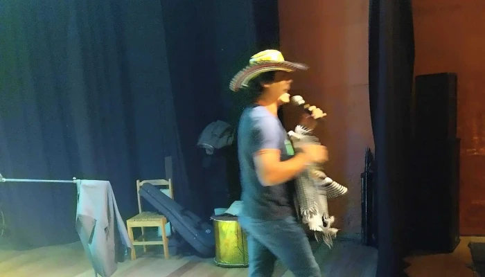 Teatro La Sala -  Telefono - Las Piedras