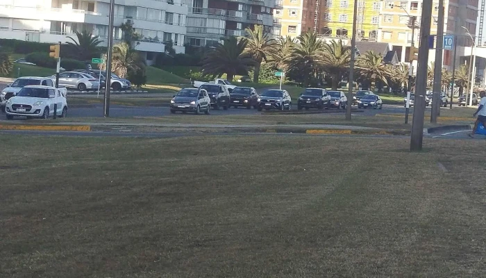 Terminal De Omnibus Comentarios - Punta del Este