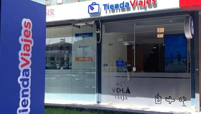 Tienda Viajes -    Schroeder Y Arocena Exterior - Montevideo