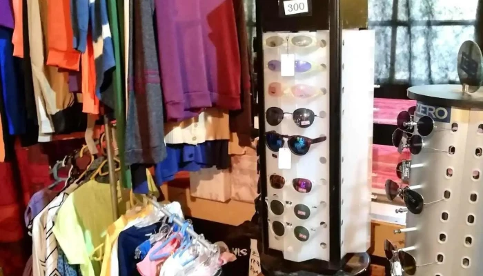 Tienda y re galería Tamarlu - 15300 Estación La Floresta