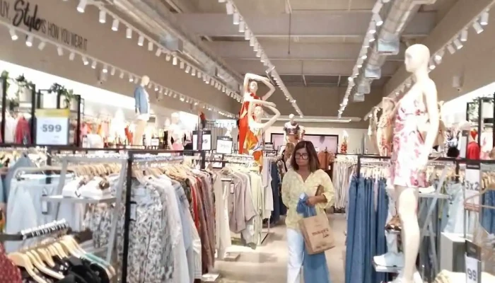 Tiendas Montevideo - Paysandú - 60000 Paysandú