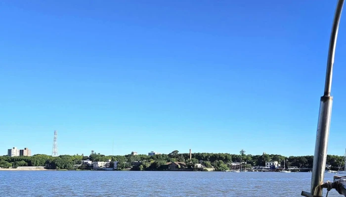 Tour Náutico Colonia - Col. Del Sacramento