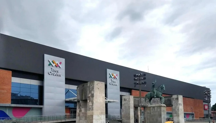 Tres Cruces Shopping -  Zona - Montevideo