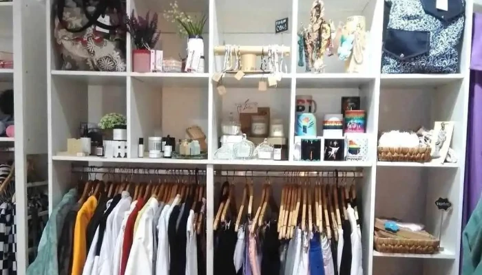 Violet Store - 11200 Montevideo