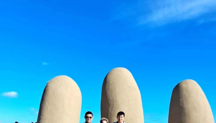 We Walk Free Tour -  Abierto Ahora - Punta del Este