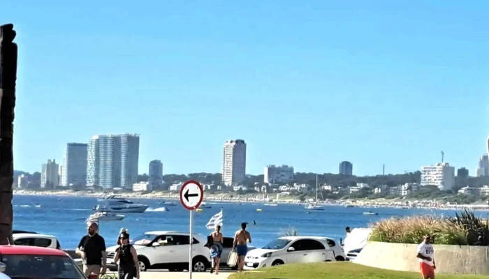 We Walk Free Tour -  Descuentos - Punta del Este
