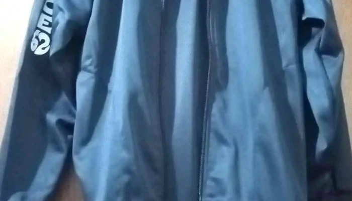 Xtramanant Uniformes Liceales ,Vestidos de Novia y de 15 ,Ropa a Medida - Montevideo